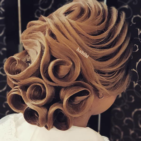 مراحل انجام شینیون مو مراحل انجام شینیون مو